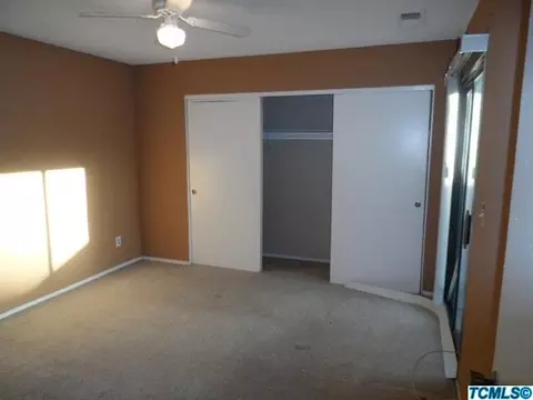 816 E Harold Ave, Visalia, CA 93292 photo 7