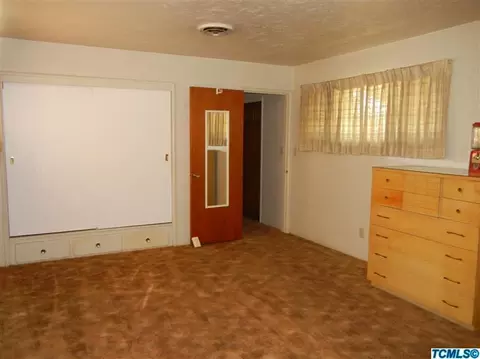 207 Portola Ave, Exeter, CA 93221 photo 9