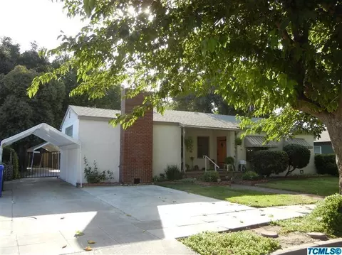 207 Portola Ave, Exeter, CA 93221 photo 2