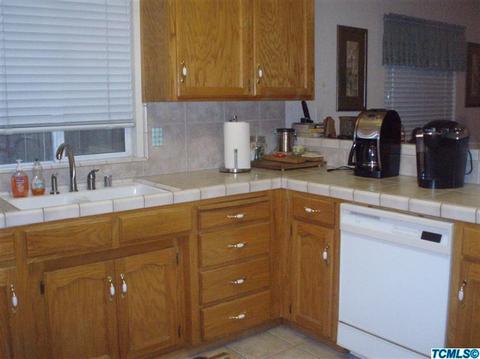 3840 E Acequia, Visalia, CA 93292 photo 5