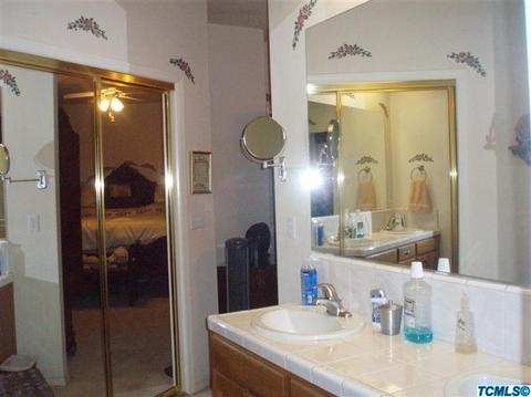 3840 E Acequia, Visalia, CA 93292 photo 8