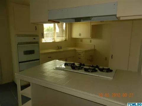 11221 Dan Dr, Armona, CA 93202 photo 4