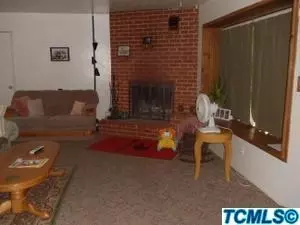 3024 E Laurel Ave, Visalia, CA 93292 photo 8