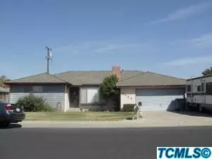 3024 E Laurel Ave, Visalia, CA 93292 photo 1