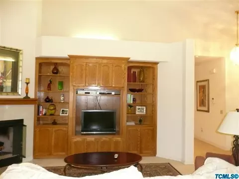 2509 E Harvard Ct, Visalia, CA 93292 photo 17