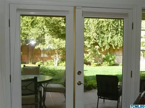2509 E Harvard Ct, Visalia, CA 93292 photo 8