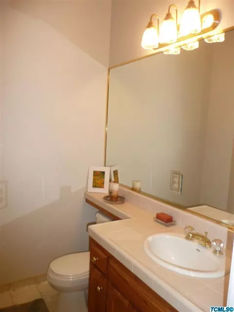 2509 E Harvard Ct, Visalia, CA 93292 photo 16
