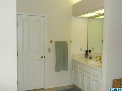 2509 E Harvard Ct, Visalia, CA 93292 photo 22