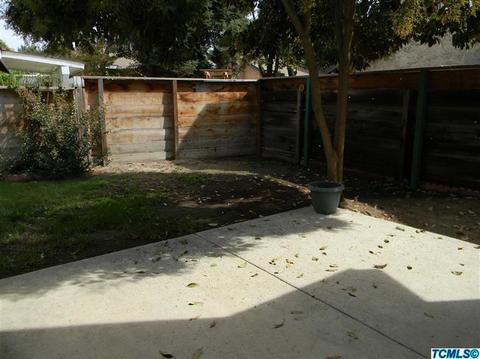 1737 E Vine Ct, Visalia, CA 93292 photo 21