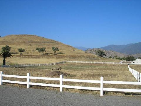 30886 Angus Loop Dr, Springville, CA 93265 photo 1