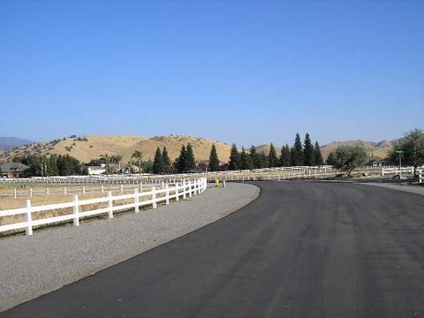 30886 Angus Loop Dr, Springville, CA 93265 photo 4