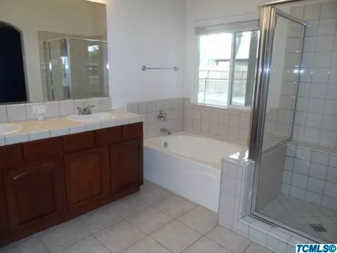 3035 S Maple St, Visalia, CA 93292 photo 16