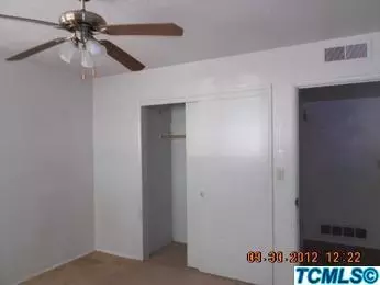 4578 E Normal Ave, Fresno, CA 93703 photo 2
