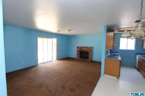 16591 2nd St, Huron, CA 93234 photo 2