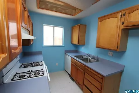 16591 2nd St, Huron, CA 93234 photo 3