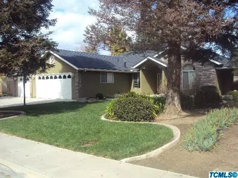 763 E Northridge Dr, Dinuba, CA 93618 photo 2