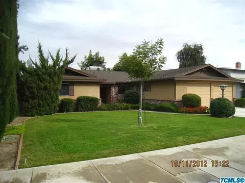 425 Sierra Dr, Exeter, CA 93221 photo 1