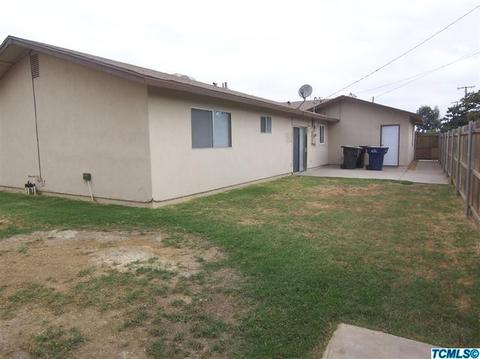 725 E Ash Ave, Tulare, CA 93274 photo 13