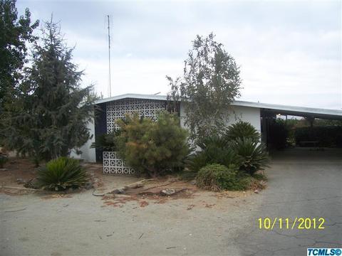 1043 E Citrus St, Lindsay, CA 93247 photo 1