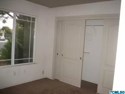 1330 Van Ct, Hanford, CA 93230 photo 17
