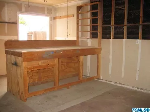 1330 Van Ct, Hanford, CA 93230 photo 18