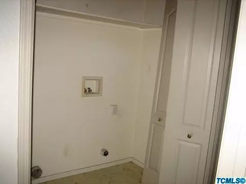 1330 Van Ct, Hanford, CA 93230 photo 15