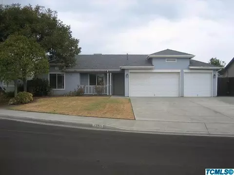 1330 Van Ct, Hanford, CA 93230 photo 1