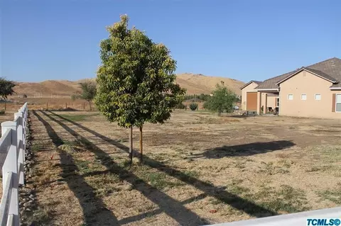 31489 Fritz Dr, Exeter, CA 93221 photo 7