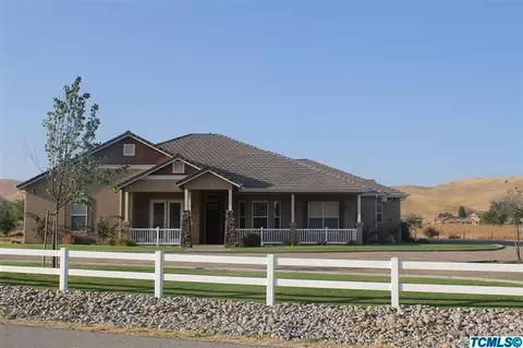 31489 Fritz Dr, Exeter, CA 93221 photo 2