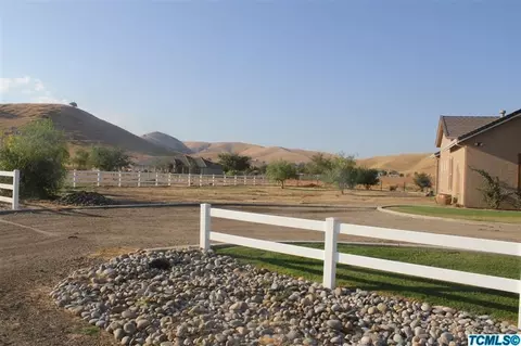 31489 Fritz Dr, Exeter, CA 93221 photo 6