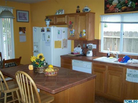 4147 E Laurel Ave, Visalia, CA 93292 photo 5