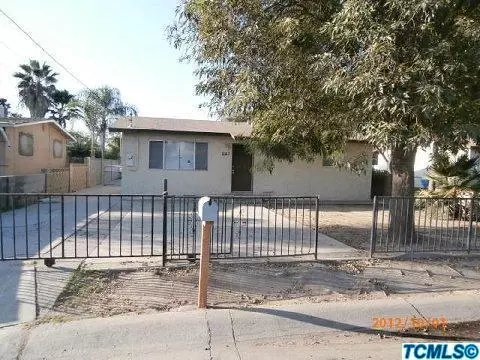 643 E Roosevelt Ave, Visalia, CA 93292 photo 1