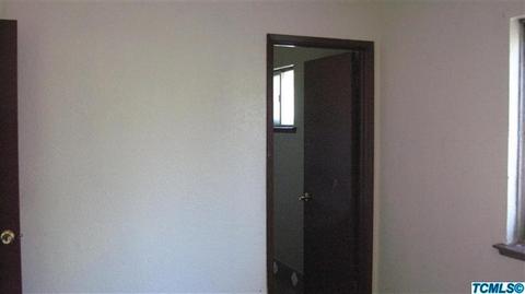 923 E Commerce Ave, Fresno, CA 93706 photo 17