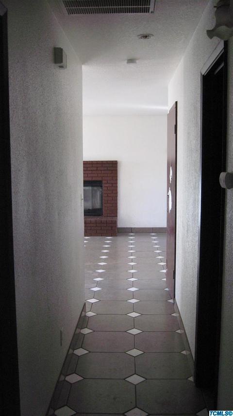 923 E Commerce Ave, Fresno, CA 93706 photo 21