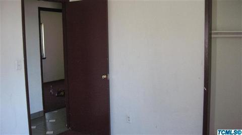 923 E Commerce Ave, Fresno, CA 93706 photo 20