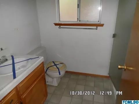 2532 E Vine Ct, Visalia, CA 93292 photo 7