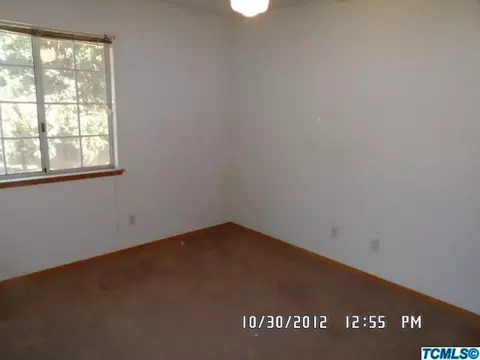 2532 E Vine Ct, Visalia, CA 93292 photo 9