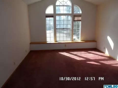 2532 E Vine Ct, Visalia, CA 93292 photo 11
