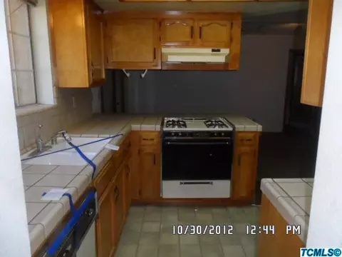 2532 E Vine Ct, Visalia, CA 93292 photo 5