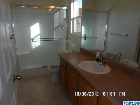 4305 E Vista Ave, Visalia, CA 93292 photo 8