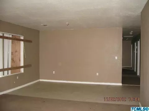 2068 Orange Ave, Selma, CA 93662 photo 3
