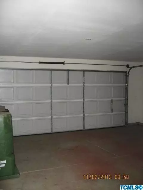 2068 Orange Ave, Selma, CA 93662 photo 11