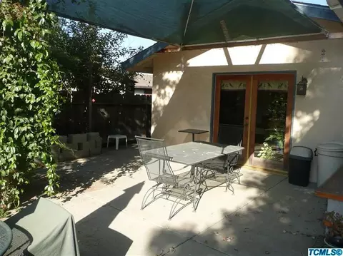 1031 E Howard Ct, Visalia, CA 93292 photo 27
