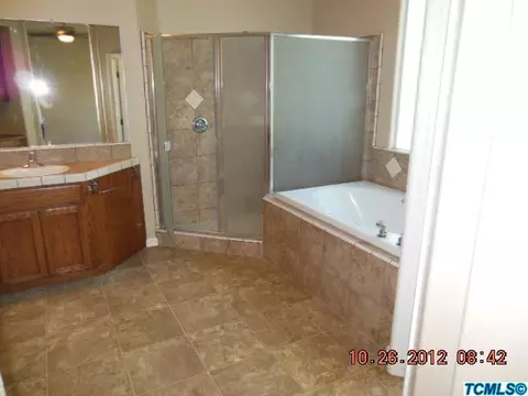 2247 N Carson Ct, Visalia, CA 93291 photo 11