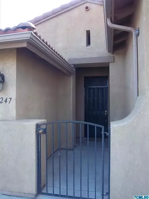 4247 E Cambridge Ave, Visalia, CA 93292 photo 18