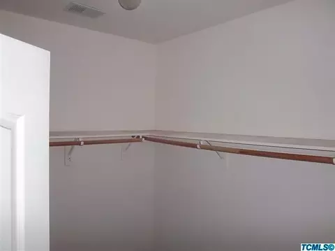 4247 E Cambridge Ave, Visalia, CA 93292 photo 17