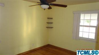324 E Malone St, Hanford, CA 93230 photo 6