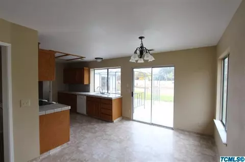 6792 N Highland Ave, Clovis, CA 93619 photo 6