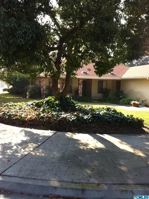 2600 Pinewod Dr, Madera, CA 93637 photo 2