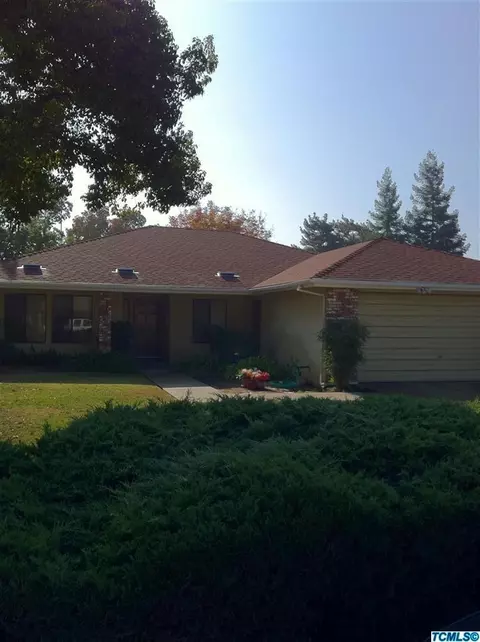 2600 Pinewod Dr, Madera, CA 93637 photo 1